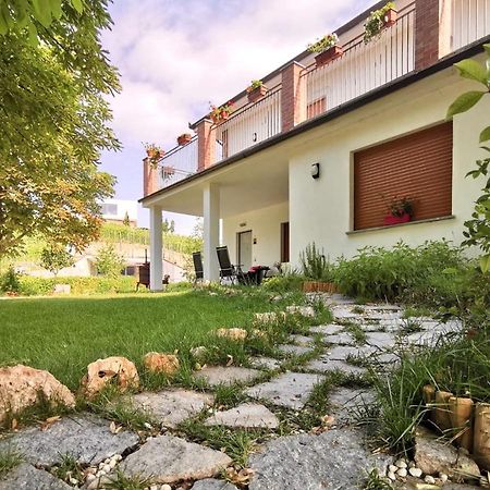 Agricola Domus Lägenhet Barolo Exteriör bild